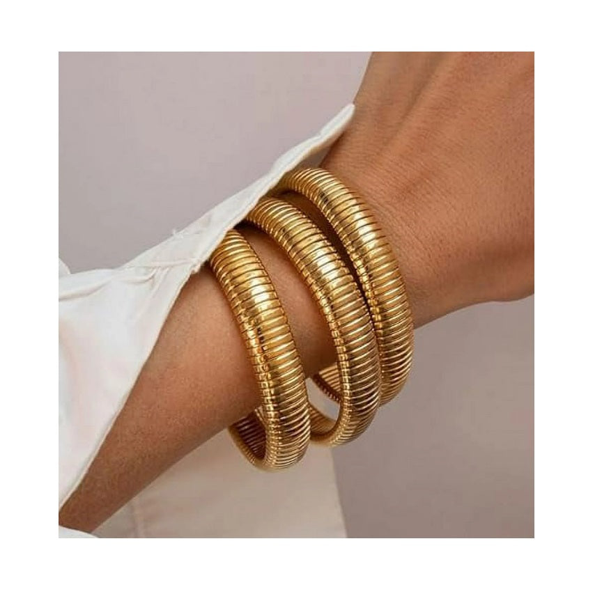 Harriett Gold Bangle