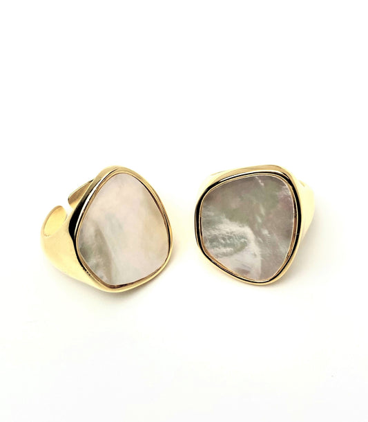 925 Sterling Silver Mother of Pearl Ring
